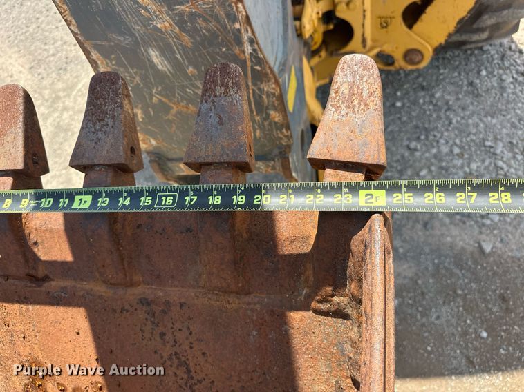 image for item EJ8680 2008 John Deere 310SJ backhoe