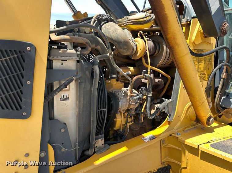 image for item EJ8680 2008 John Deere 310SJ backhoe