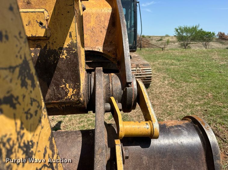 image for item EJ8681 2013 Caterpillar 324EL excavator