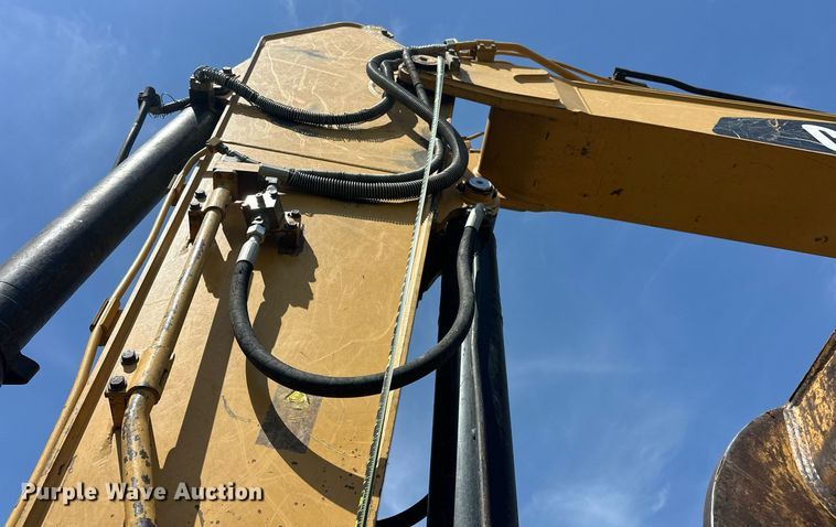 image for item EJ8681 2013 Caterpillar 324EL excavator