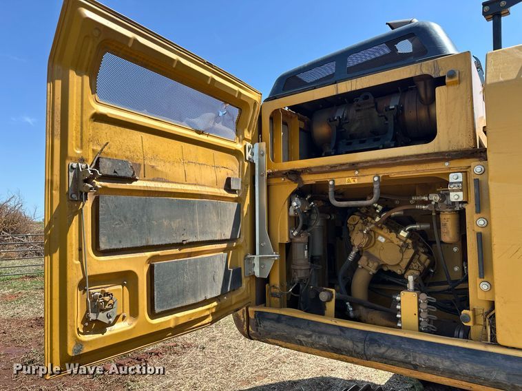 image for item EJ8681 2013 Caterpillar 324EL excavator