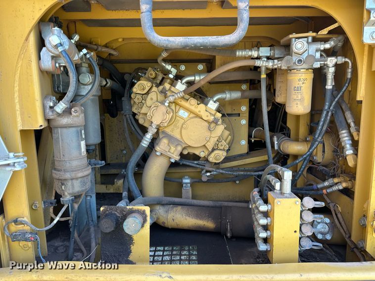 image for item EJ8681 2013 Caterpillar 324EL excavator