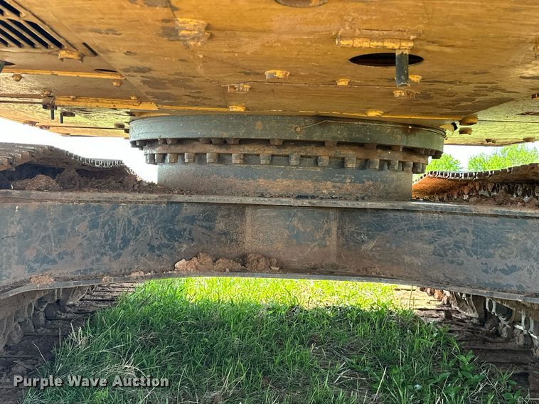 image for item EJ8681 2013 Caterpillar 324EL excavator