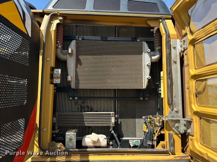 image for item EJ8681 2013 Caterpillar 324EL excavator