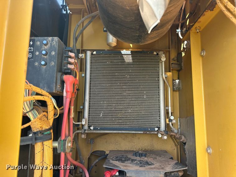 image for item EJ8681 2013 Caterpillar 324EL excavator