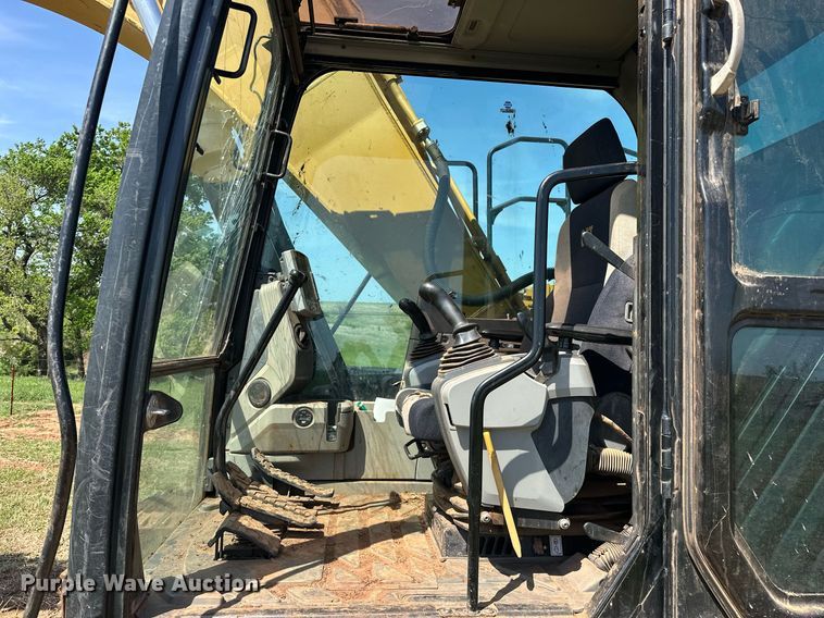 image for item EJ8681 2013 Caterpillar 324EL excavator