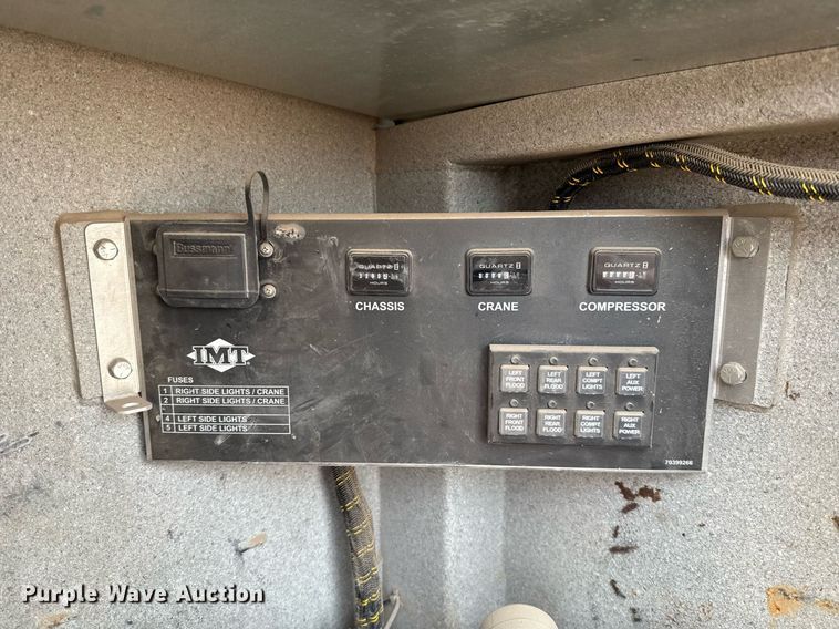 image for item EJ8704 2019 Dodge Ram 5500 utility / service truck