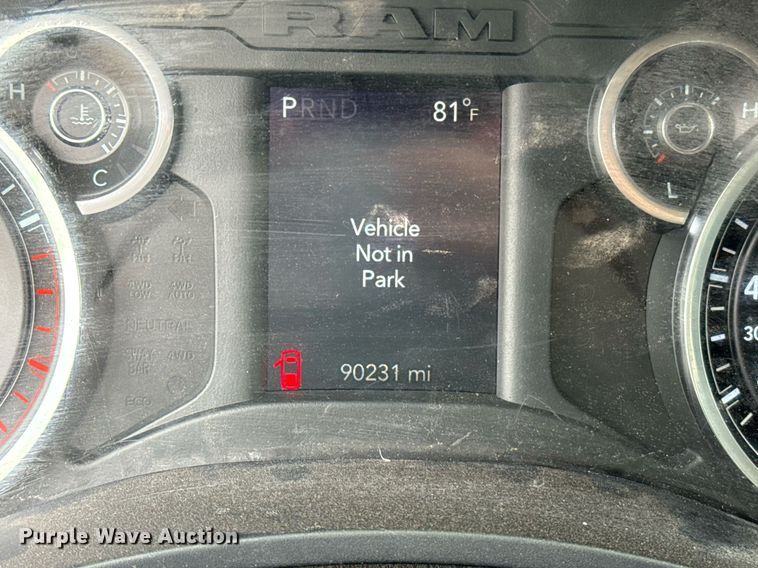 image for item EJ8704 2019 Dodge Ram 5500 utility / service truck