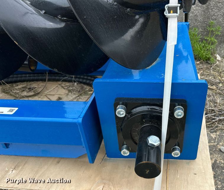 image for item EK2903 GIYI skid steer auger