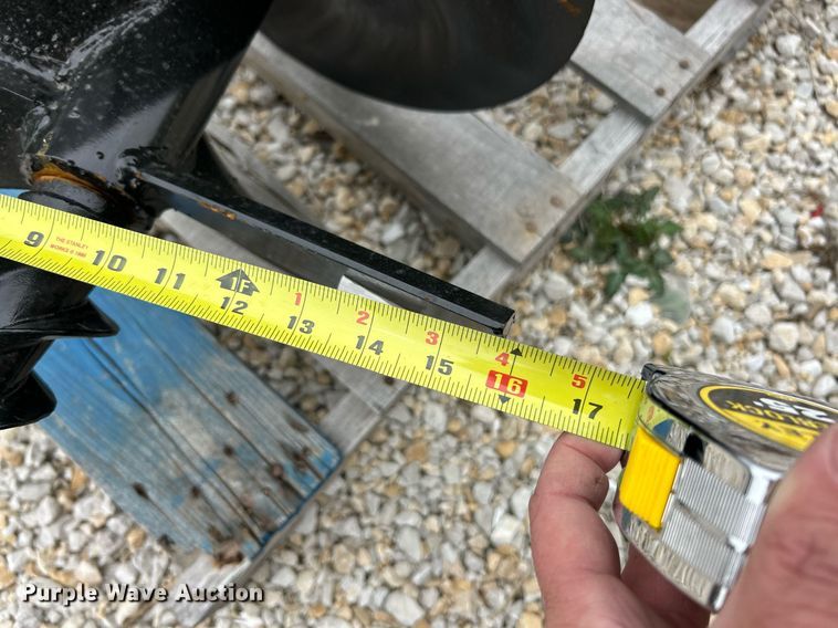 image for item EK2905 Miva excavator auger