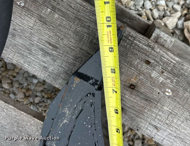 image for item EK2907 Miva excavator attachments