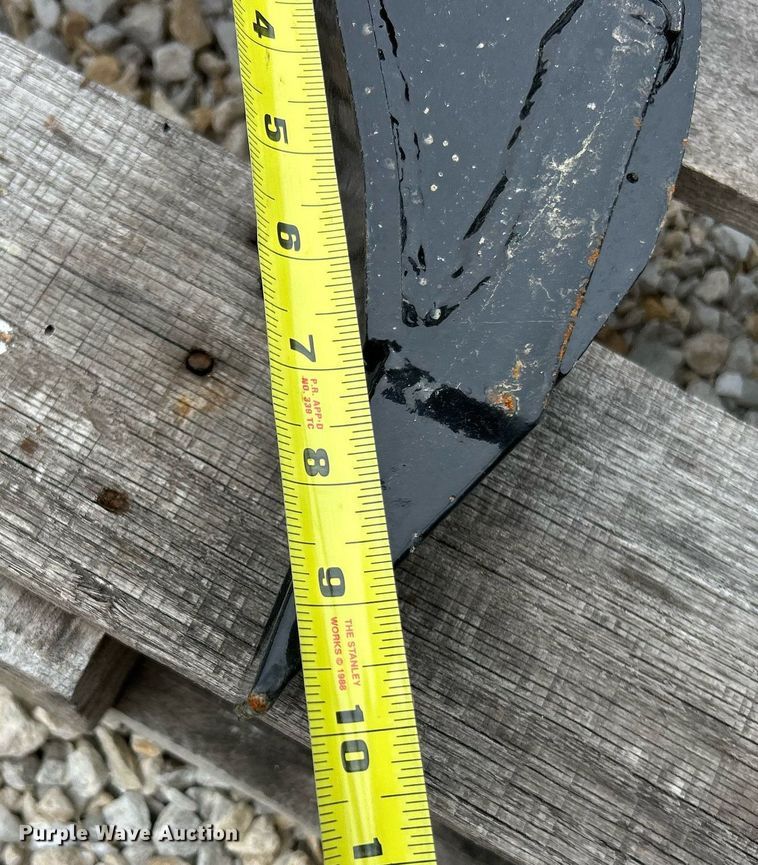 image for item EK2907 Miva excavator attachments