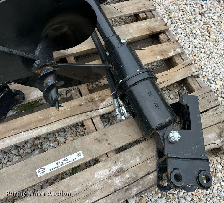 image for item EK2909 Miva excavator attachments