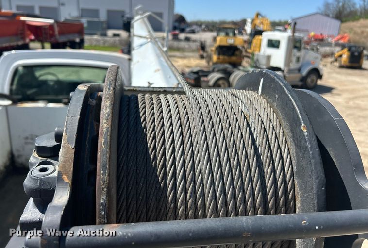 image for item EK2919 2006 Chevrolet C7500 utility / service truck