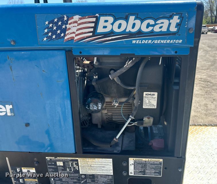 image for item EK2919 2006 Chevrolet C7500 utility / service truck