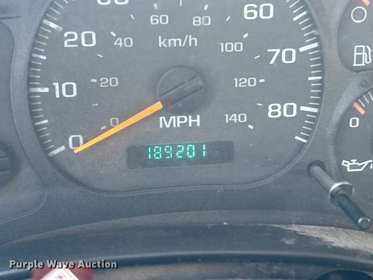 image for item EK2919 2006 Chevrolet C7500 utility / service truck