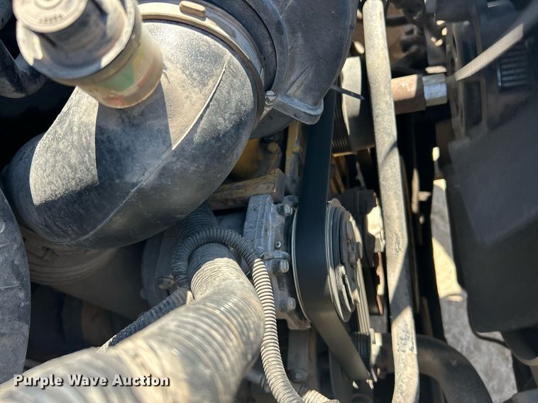 image for item EK2919 2006 Chevrolet C7500 utility / service truck