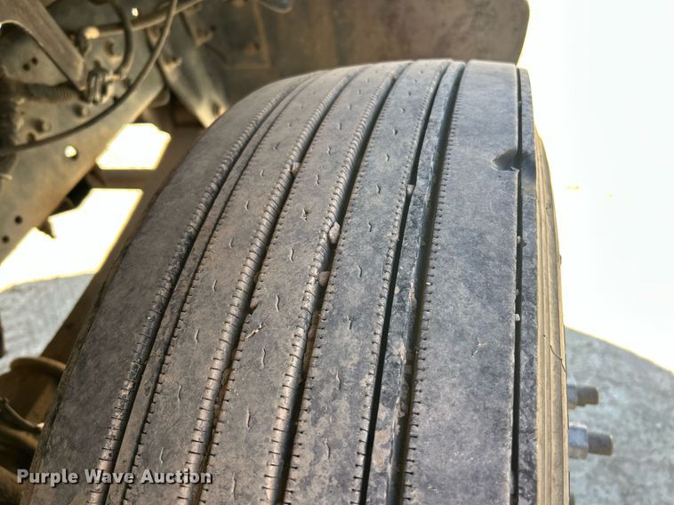 image for item EK2919 2006 Chevrolet C7500 utility / service truck