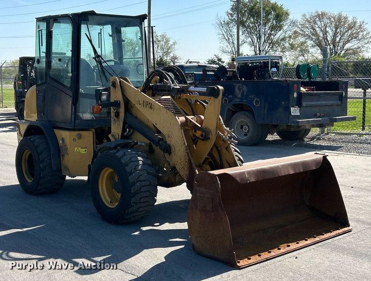 image for item EK2922 2011 Caterpillar 904H compact wheel loader