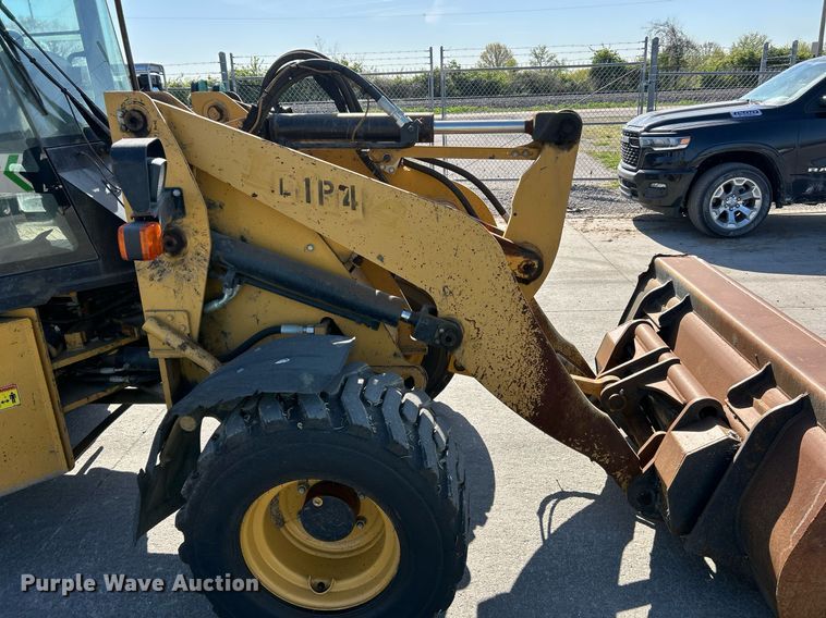 image for item EK2922 2011 Caterpillar 904H compact wheel loader