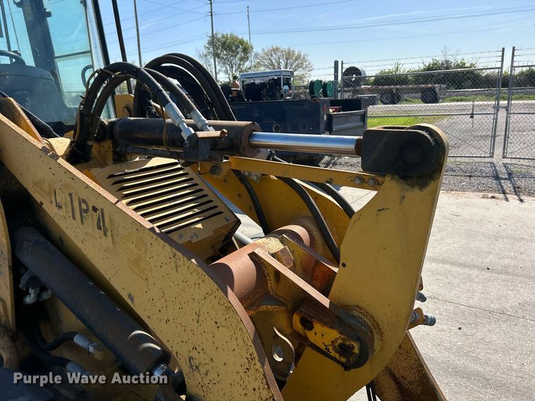 image for item EK2922 2011 Caterpillar 904H compact wheel loader