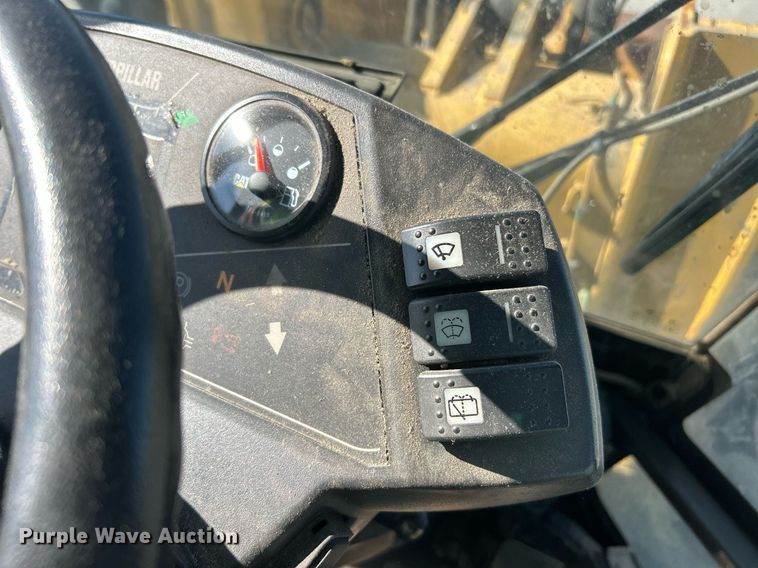 image for item EK2922 2011 Caterpillar 904H compact wheel loader