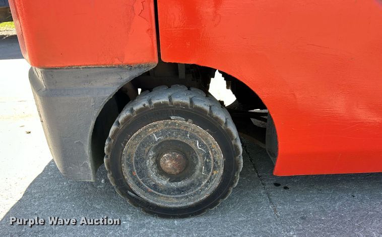 image for item EK2923 Toyota 8FGU30 forklift