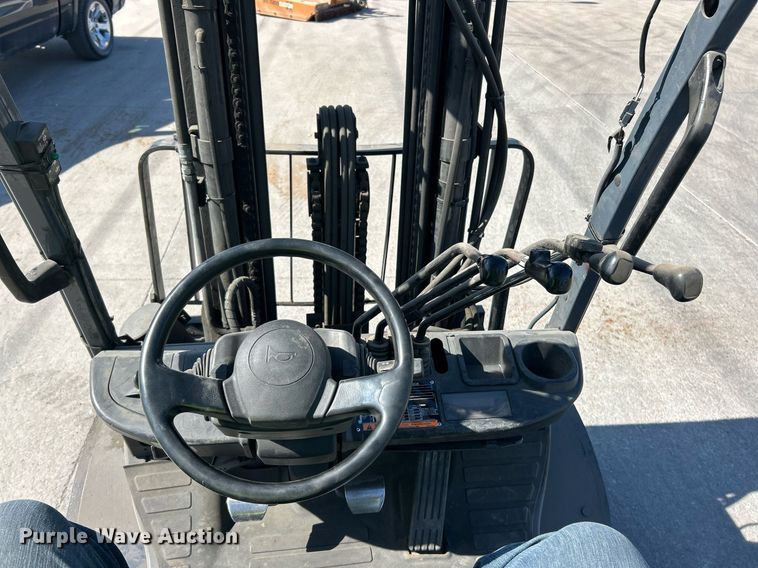 image for item EK2924 Toyota 8FGU30 forklift