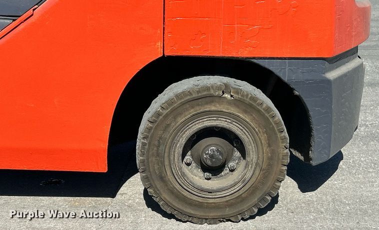 image for item EK2924 Toyota 8FGU30 forklift