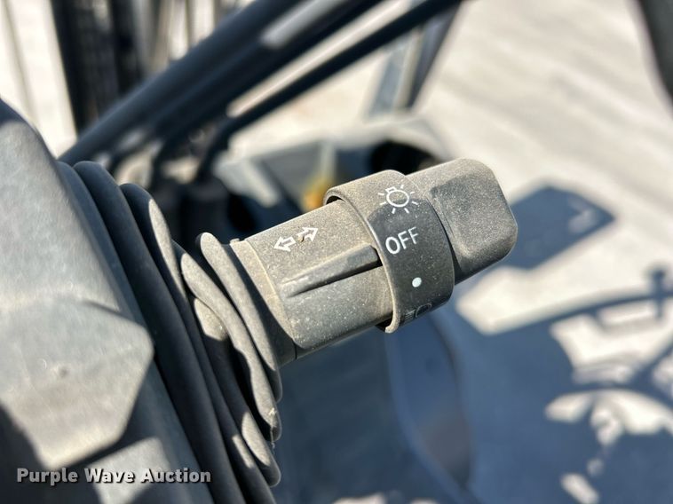 image for item EK2926 Toyota 8FGU30 forklift