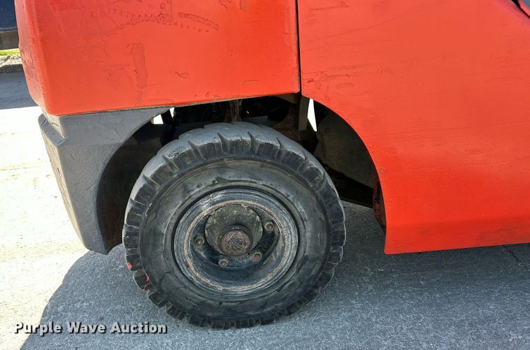 image for item EK2926 Toyota 8FGU30 forklift