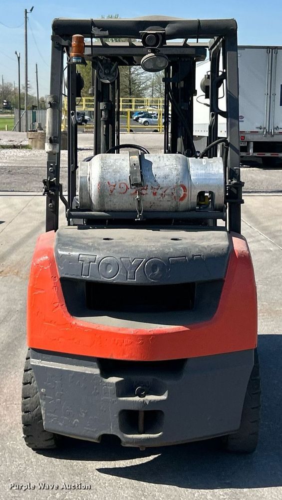 image for item EK2929 Toyota 8FGU30 forklift