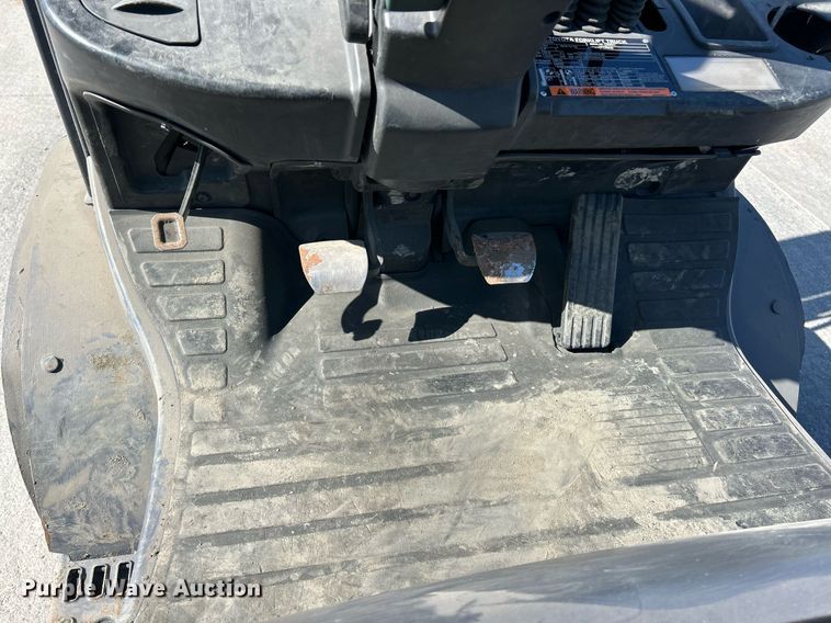 image for item EK2929 Toyota 8FGU30 forklift