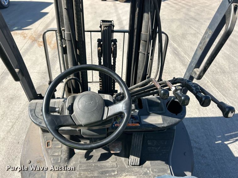 image for item EK2929 Toyota 8FGU30 forklift