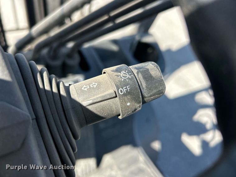 image for item EK2929 Toyota 8FGU30 forklift