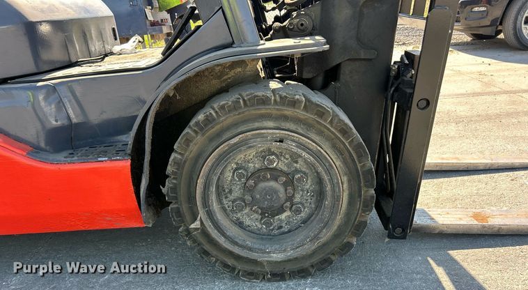 image for item EK2929 Toyota 8FGU30 forklift