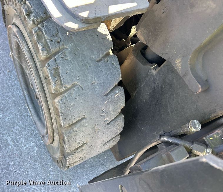 image for item EK2929 Toyota 8FGU30 forklift