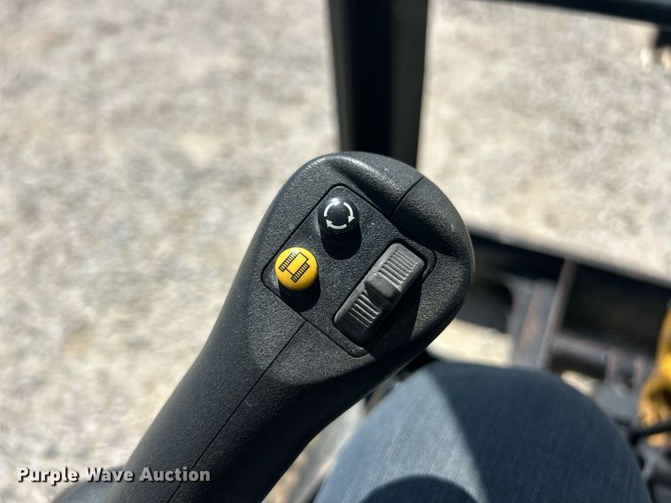 image for item EK2930 2020 Caterpillar 303.5 CR mini excavator