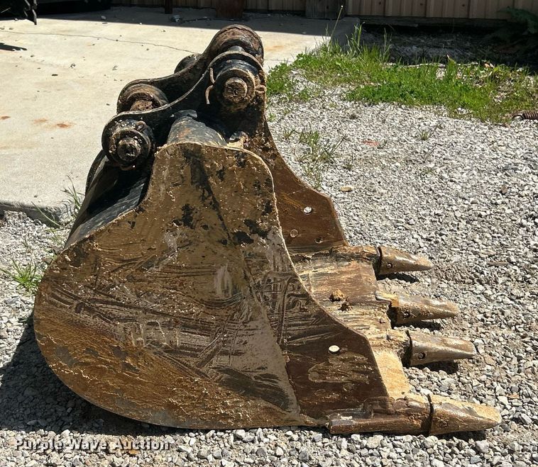 image for item EK2930 2020 Caterpillar 303.5 CR mini excavator