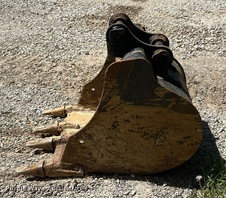 image for item EK2930 2020 Caterpillar 303.5 CR mini excavator