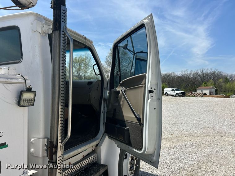 image for item EK2932 2008 Sterling Acterra utility / service truck