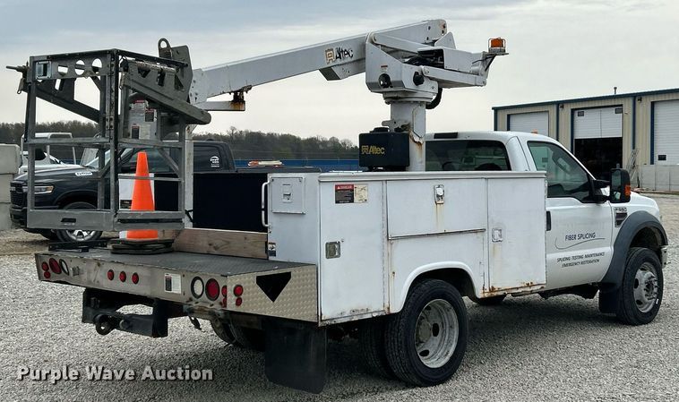 image for item EK2935 2008 Ford F550 Super Duty XL bucket truck