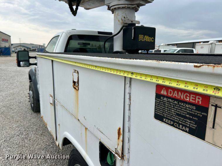 image for item EK2935 2008 Ford F550 Super Duty XL bucket truck