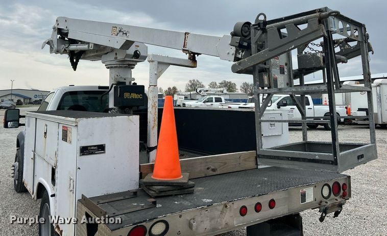 image for item EK2935 2008 Ford F550 Super Duty XL bucket truck