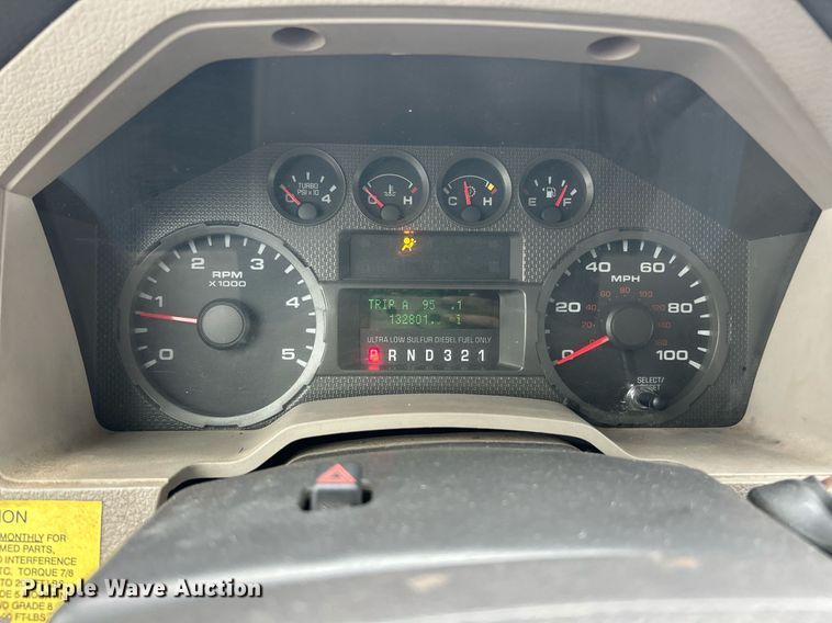 image for item EK2935 2008 Ford F550 Super Duty XL bucket truck