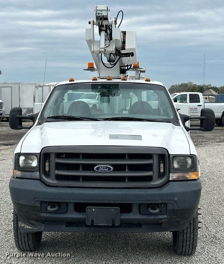image for item EK2936 2004 Ford F450 Super Duty XL bucket truck