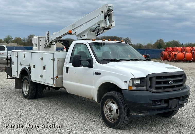 image for item EK2936 2004 Ford F450 Super Duty XL bucket truck