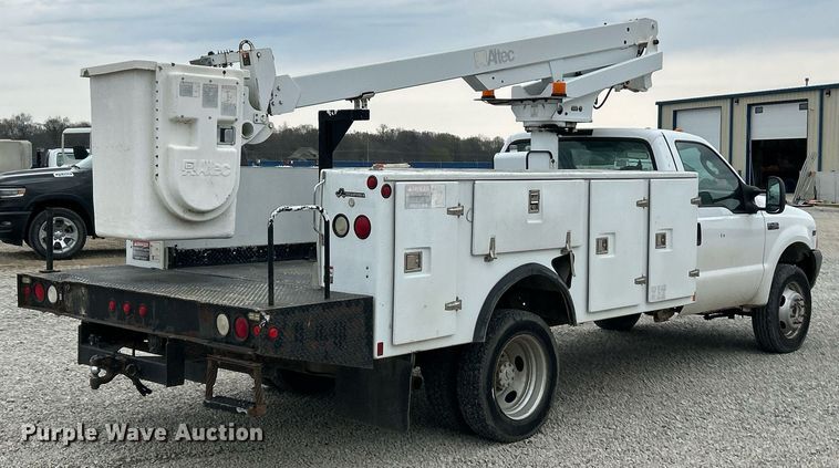image for item EK2936 2004 Ford F450 Super Duty XL bucket truck