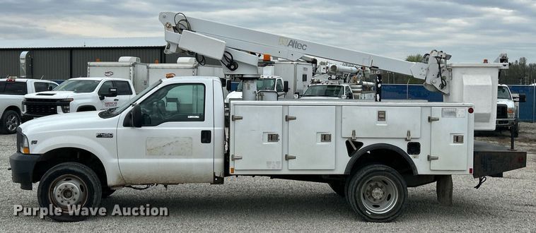 image for item EK2936 2004 Ford F450 Super Duty XL bucket truck