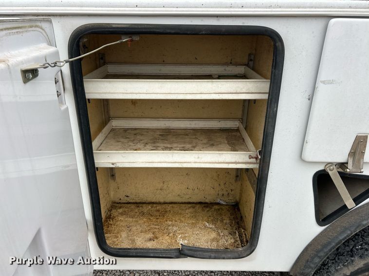 image for item EK2936 2004 Ford F450 Super Duty XL bucket truck